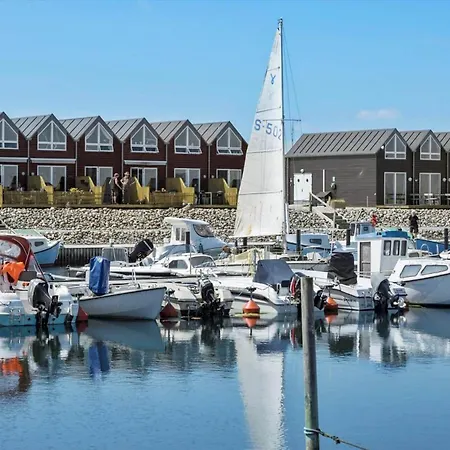 Dj85100-glesborg-fiskervej-8 * Bønnerup Strand